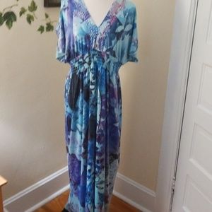 Beautiful print maxi with jewel neck detail